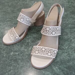 Brioso Paloma Sz 9 Off White Leather Slingback Sandals Laser-Cut Floral 2" heel